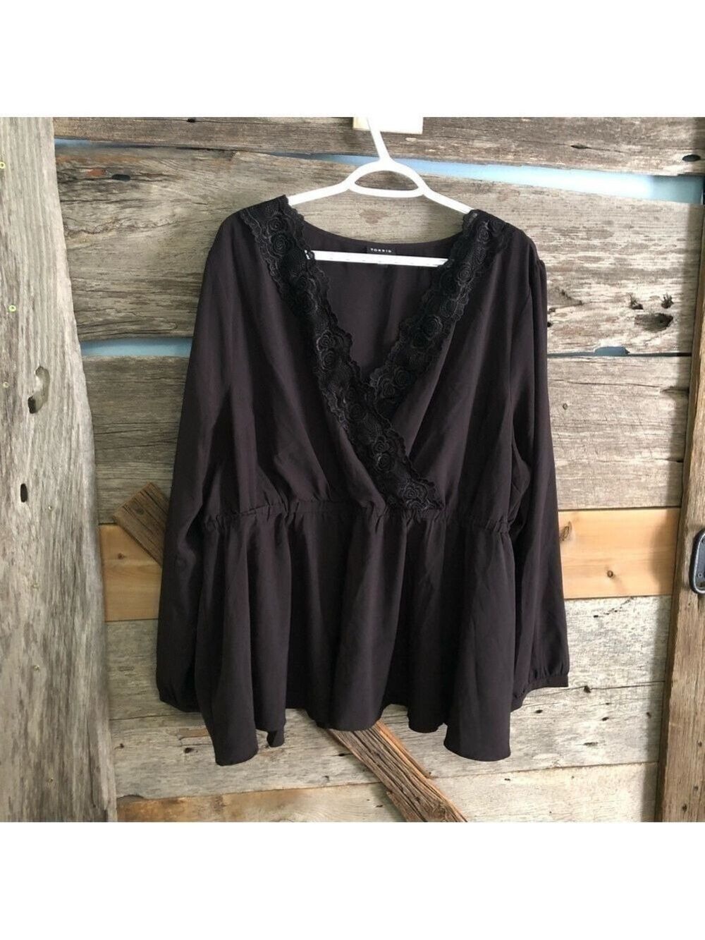 Torrid Plus Size 3 Black Surplus Neckline Blouse